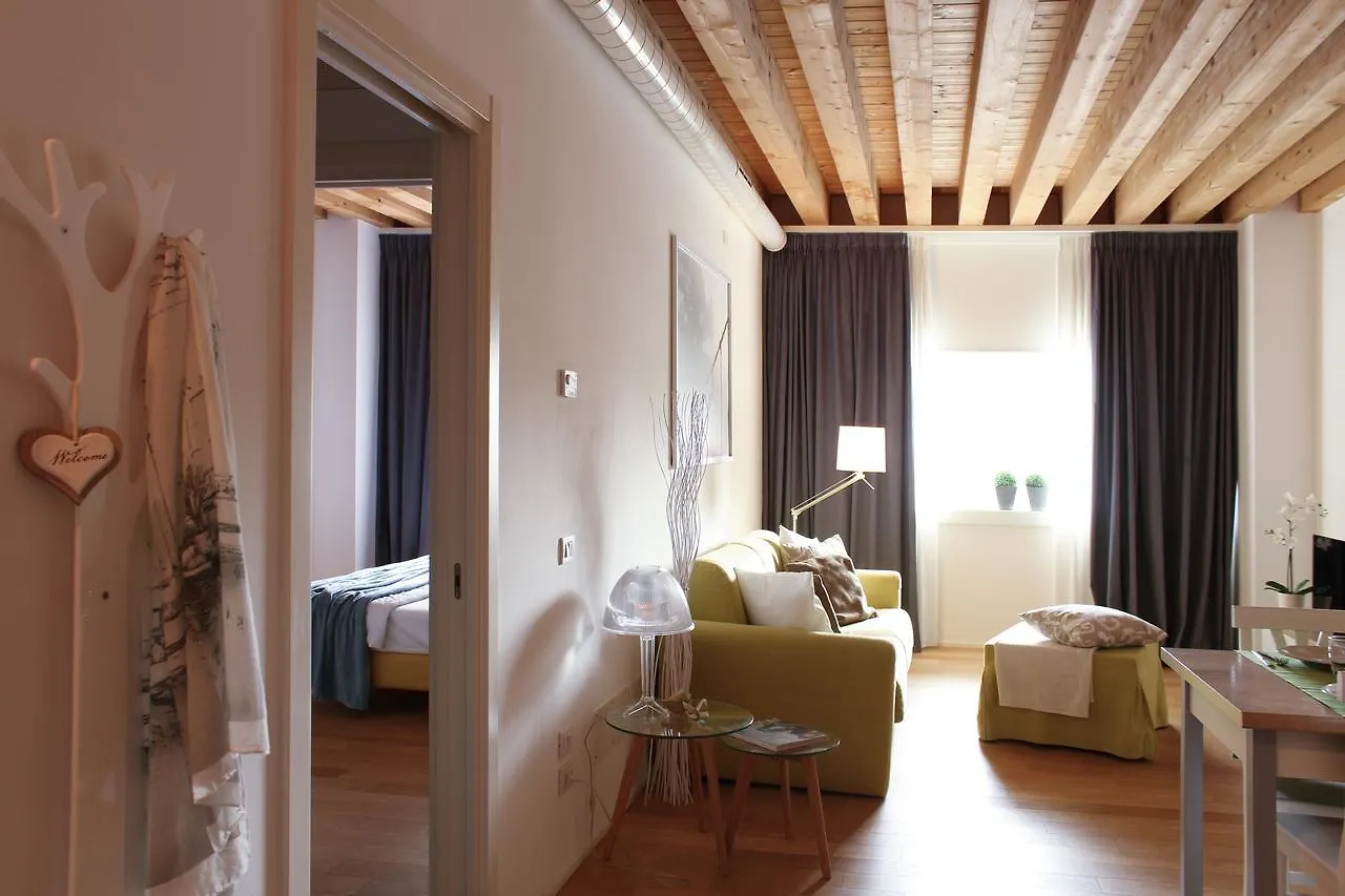 Centrale Mazzoni 15 Venedig Apartment
